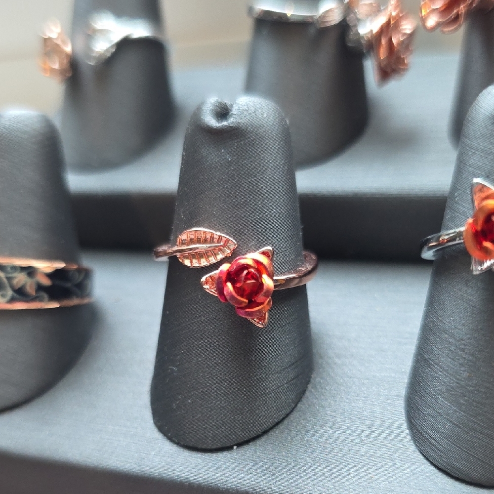 Rose Gold Floral Ring